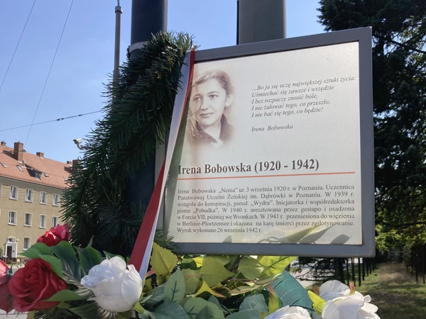 Tablica pamiątkowa na Ogrody Poznań